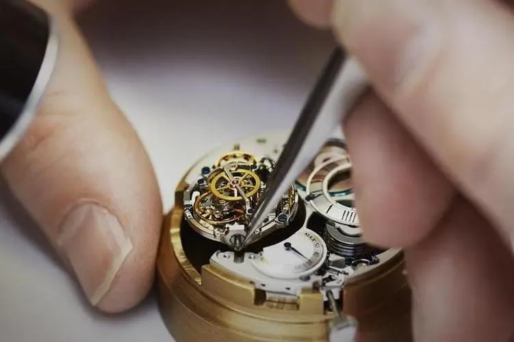 哈尔滨劳力士售后指定维修中心服务部价格查询